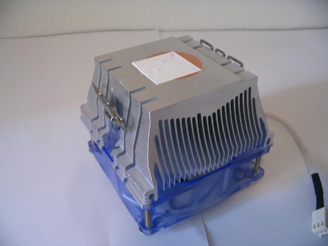 Ventilator zdola